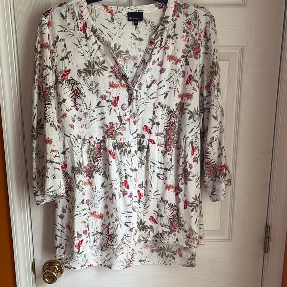 Jones New York Cream Blouse with Polo Collar and 3/4 Sleeves